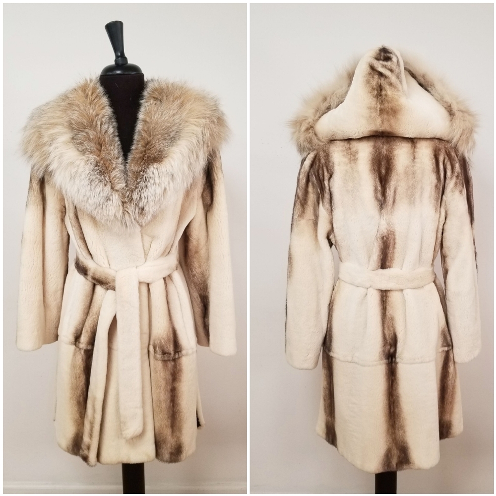 Luxurious Sheared Mink Fur Coat with Lynx Collar/Hood